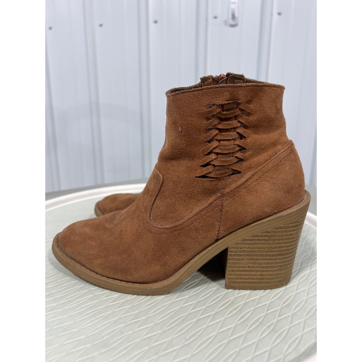 Qupid Suede Heeled Ankle Bootie Womens Almond Toe Stacked Heel Brown Boho