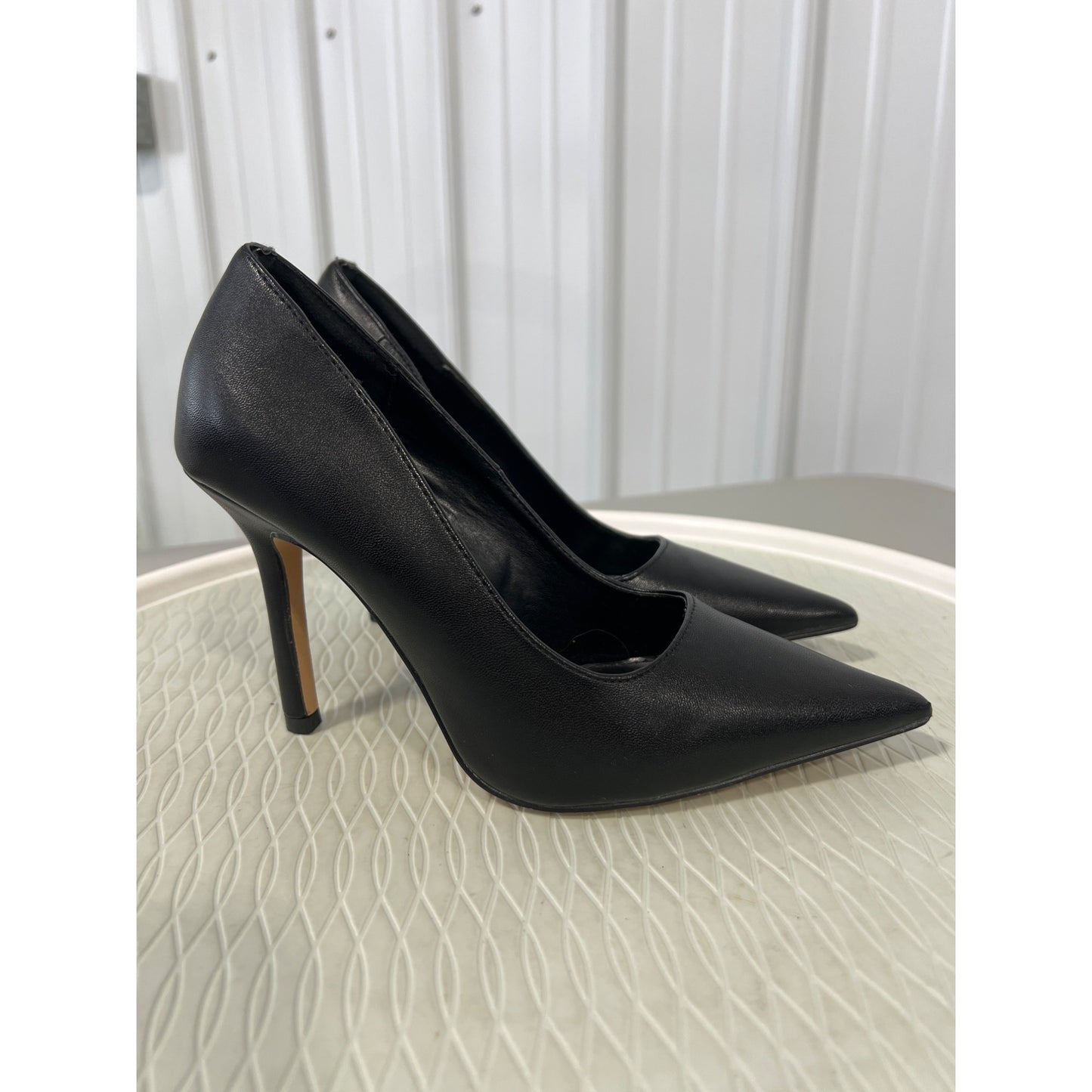 Express Pointed Toe Pumps Womens 7 Faux Leather Black Stiletto Heels Career