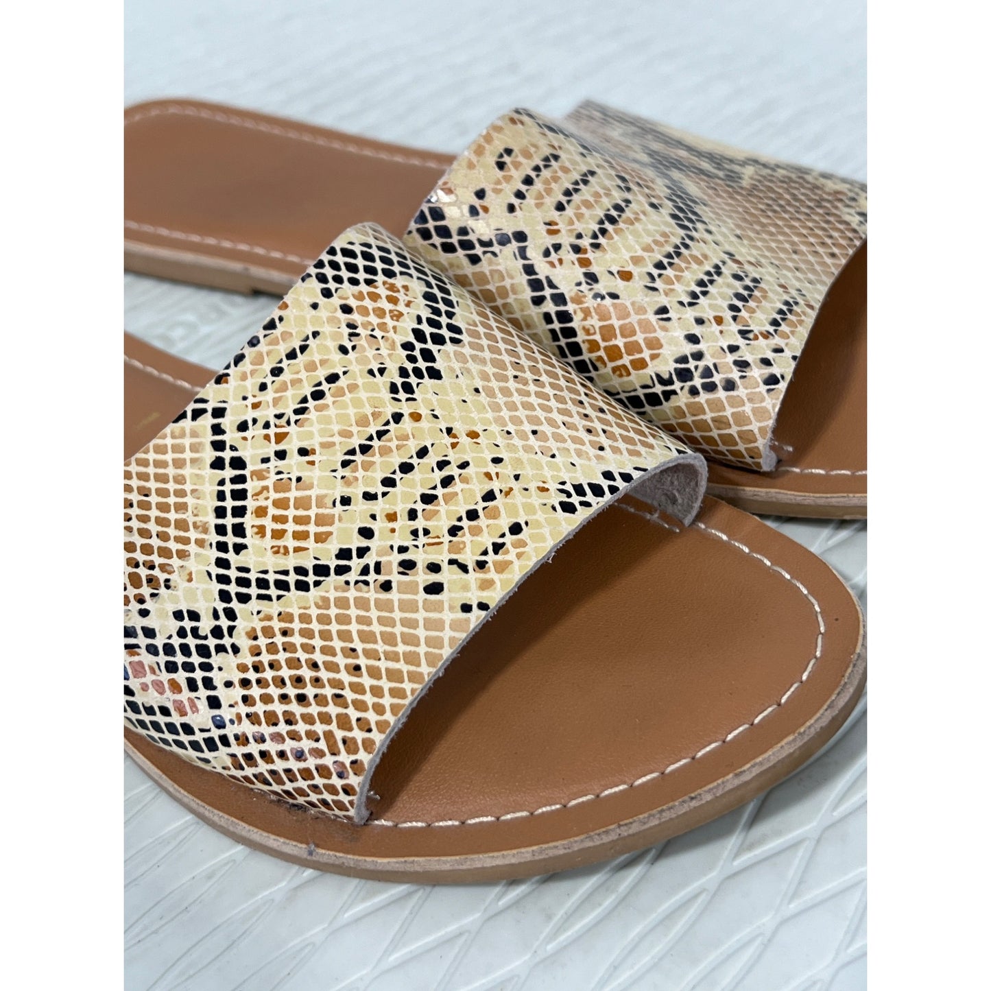 Beach by Matisse Snake Cabana Slide Sandal Womens 7 Open Toe Tan Leather