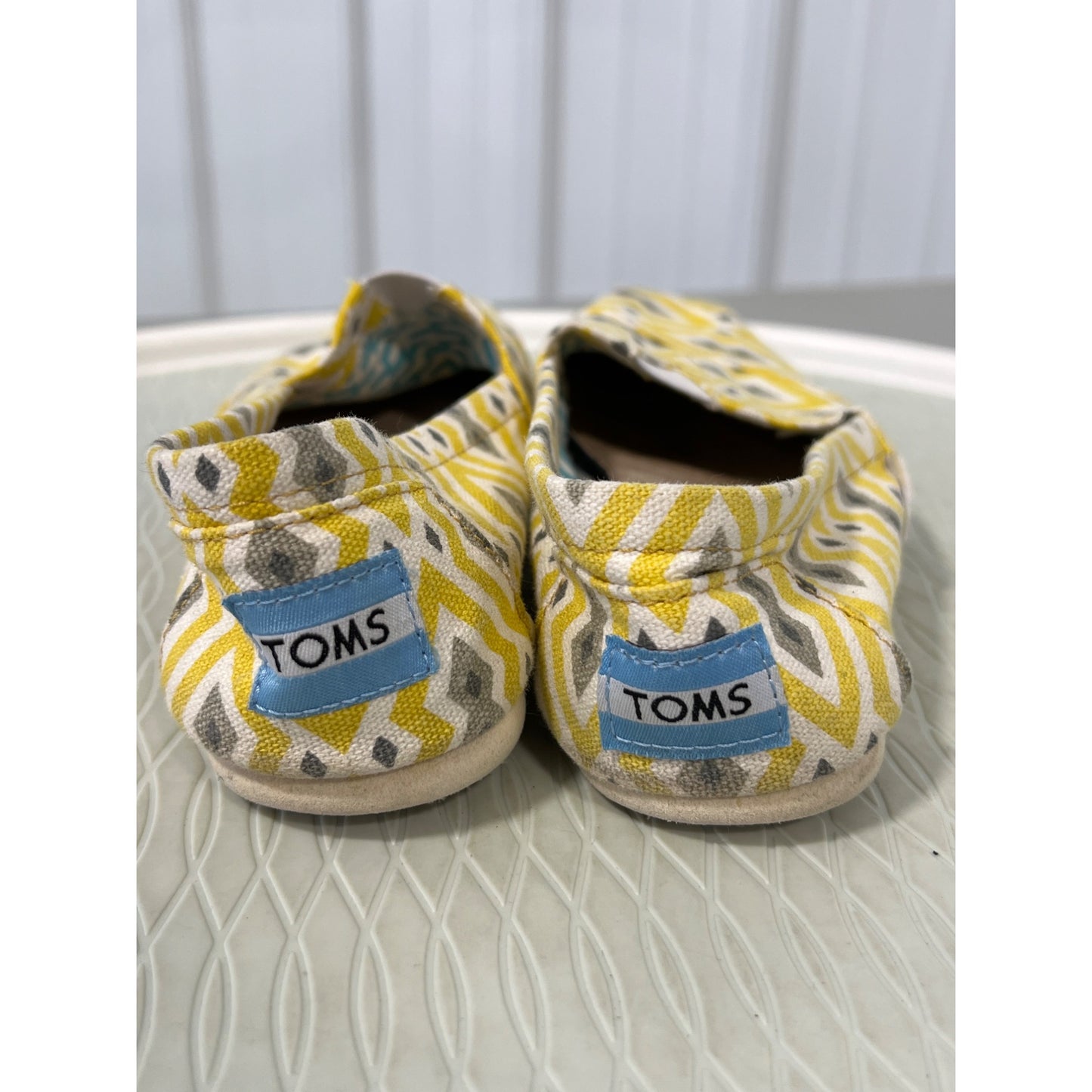 Toms Jonathan Adler Tribal Slip-On Flat Shoes Womens 5 Round Toe Canvas Yellow