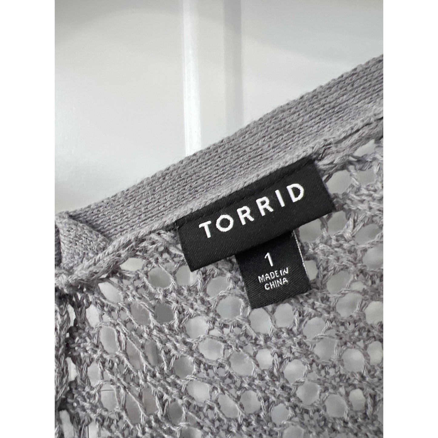 Torrid Pointelle Boyfriend Cardigan Sweater Womens 1X V-Neck Button Front Gray