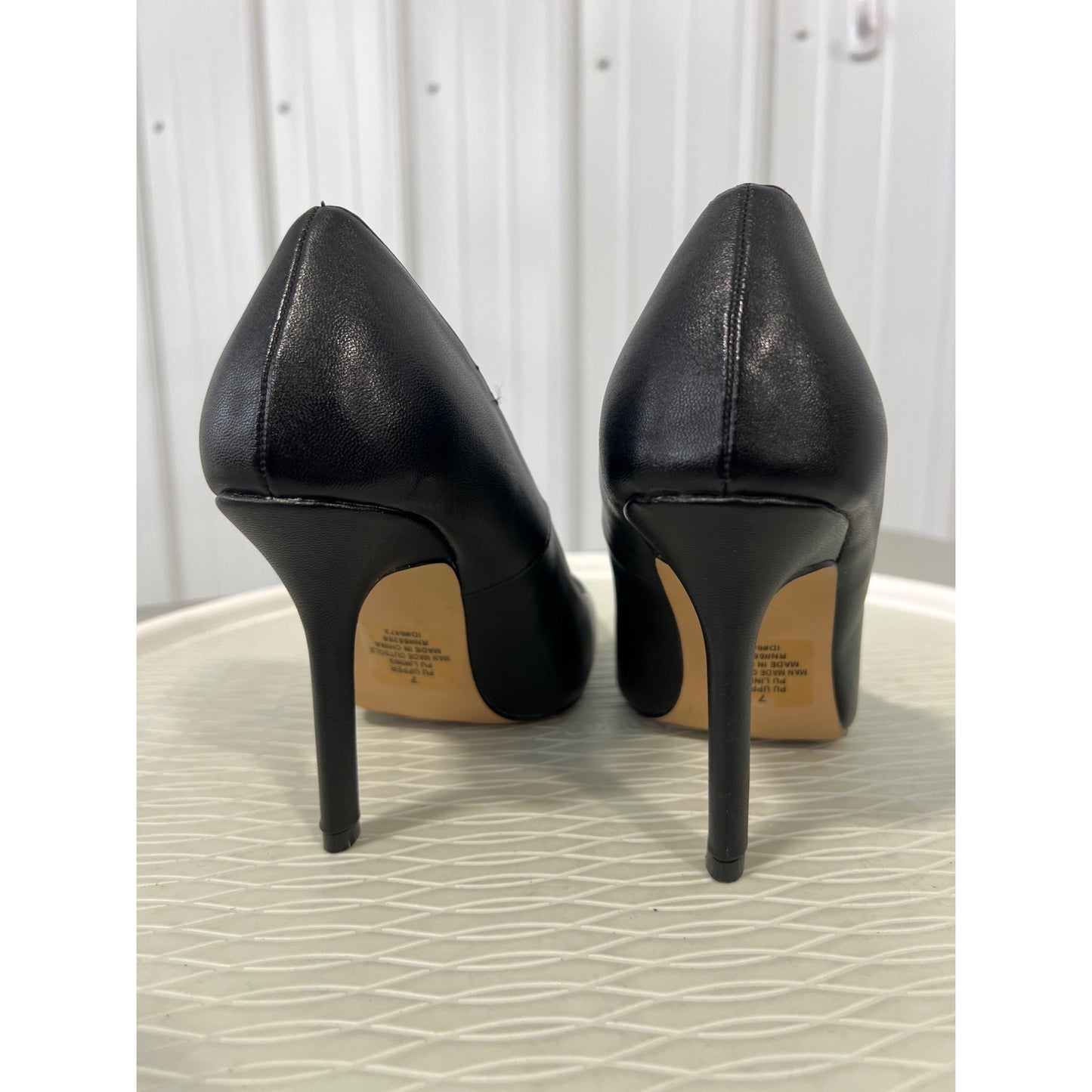 Express Pointed Toe Pumps Womens 7 Faux Leather Black Stiletto Heels Career